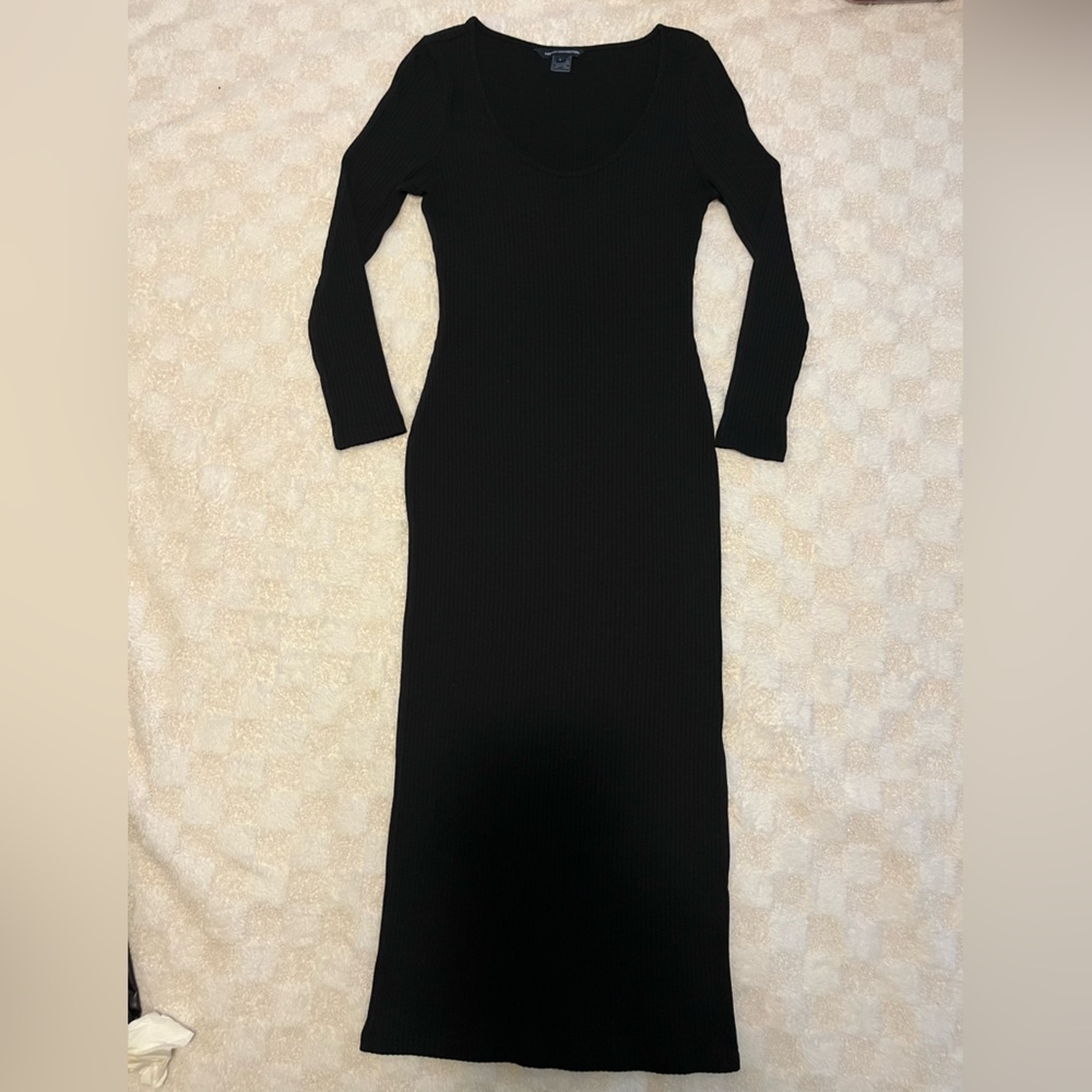 French Connection Long Sleeve Ribbed Knit Black Midi Dress • Size Large
